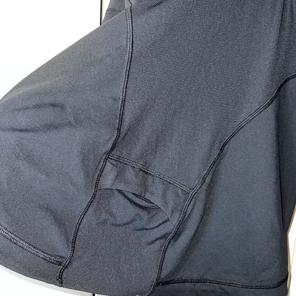 Lulu Lemon Tank - Picture 5 of 5